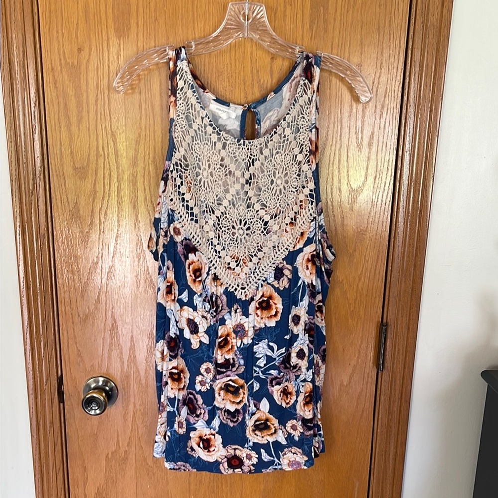 Cream Sleeveless Crochet Tank Top
